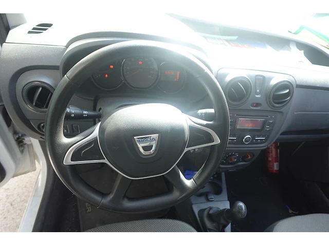Dacia sd - afbeelding 20 van  22