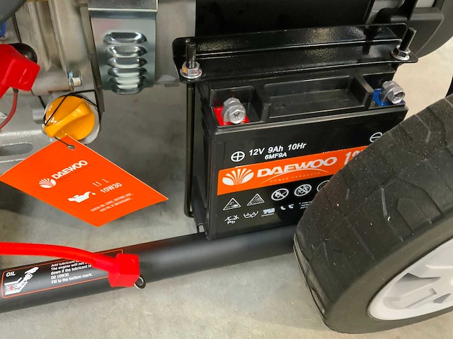 Daewoo - 2023 - gdax9250e-3 - benzine stroomgenerator 230/400v - afbeelding 2 van  15