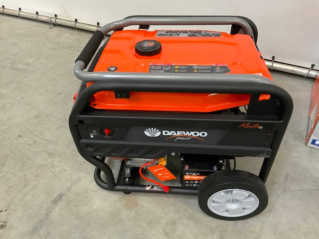 Daewoo - 2023 - gdax9250e-3 - benzine stroomgenerator 230/400v - afbeelding 14 van  15