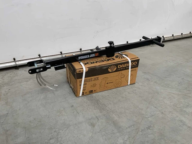 Daewoo - 2025 - 50t. dahj - garagekrik - afbeelding 11 van  15