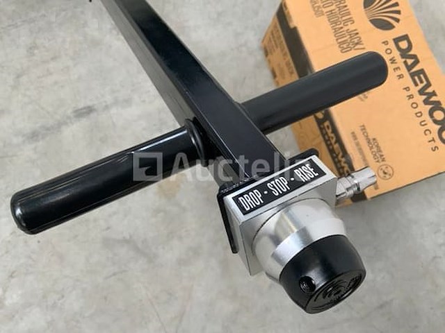 Daewoo - 2025 - 50t. dahj -garage krik 50t - afbeelding 2 van  9