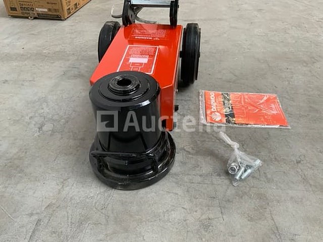 Daewoo - 2025 - 50t. dahj -garage krik 50t - afbeelding 5 van  9