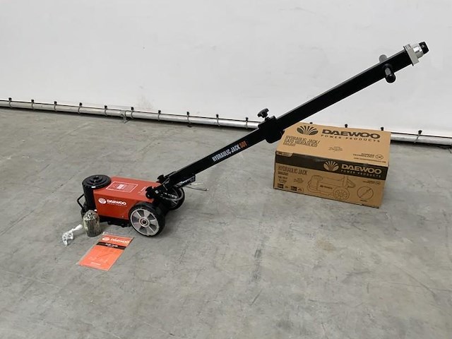 Daewoo - 2025 - 50t. dahj -garage krik 50t - afbeelding 2 van  9