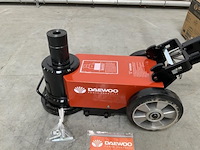 Daewoo - 2025 - 50t. dahj -garage krik 50t - afbeelding 3 van  9
