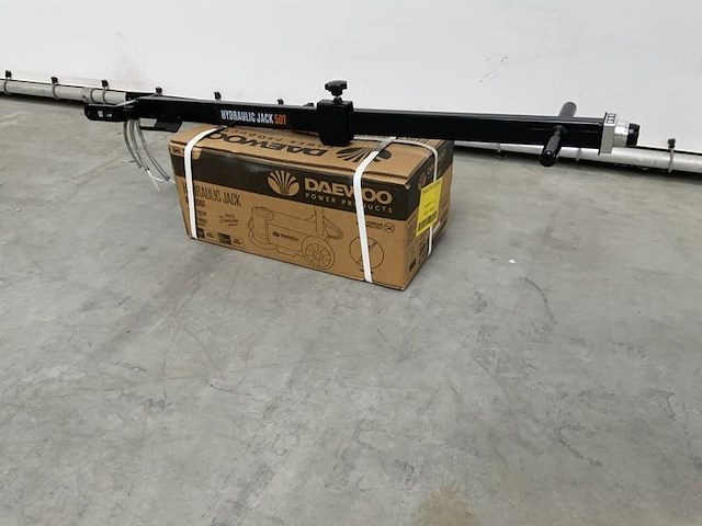 Daewoo - 2025 - 50t. dahj -garage krik 50t - afbeelding 8 van  9