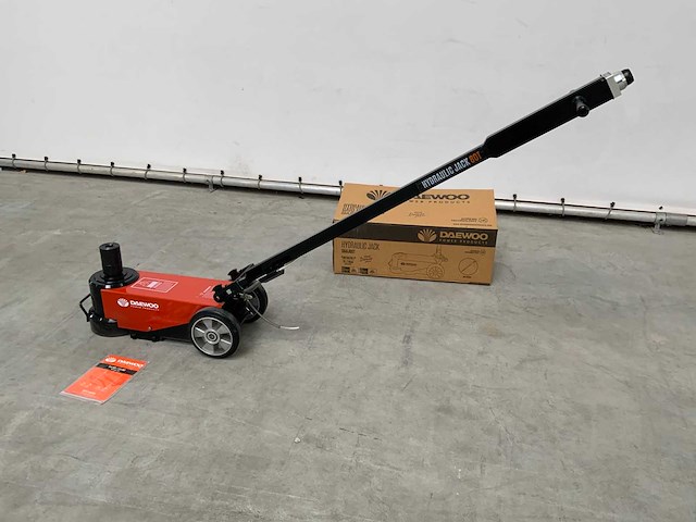 Daewoo - 2025 - 80t. dahj - garagekrik - afbeelding 6 van  9