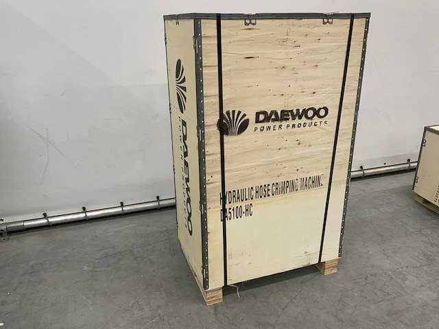 Daewoo - 2025 - da5100-hc - hydraulische slangenpers - afbeelding 7 van  13