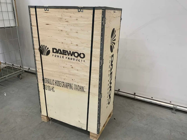 Daewoo - 2025 - da5100-hc - hydraulische slangenpers - afbeelding 8 van  13