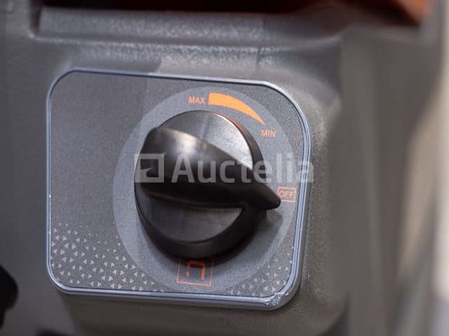 Daewoo - 2025 - dafl50a - schrobmachine - afbeelding 11 van  17