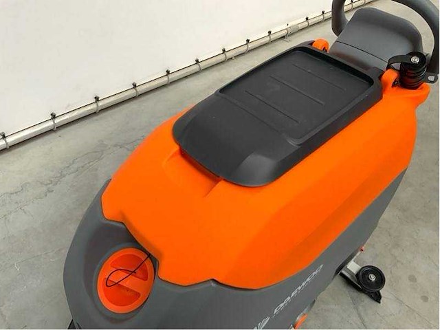Daewoo - 2025 - dafl50a - vloerschrobmachine - afbeelding 10 van  26