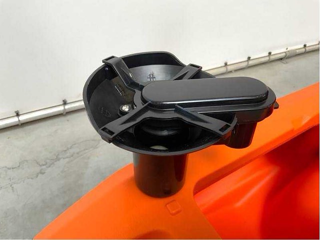 Daewoo - 2025 - dafl50a - vloerschrobmachine - afbeelding 40 van  41