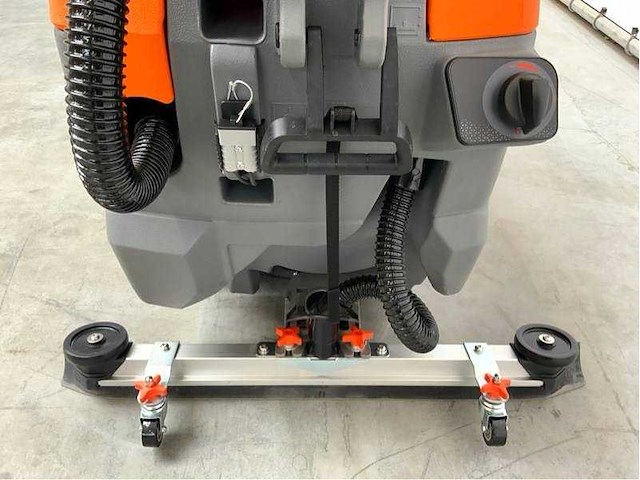 Daewoo - 2025 - dafl50a - vloerschrobmachine - afbeelding 32 van  41