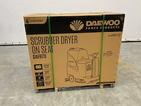 Daewoo - 2025 - dafr70 - zit schrobzuigmachine - afbeelding 17 van  20