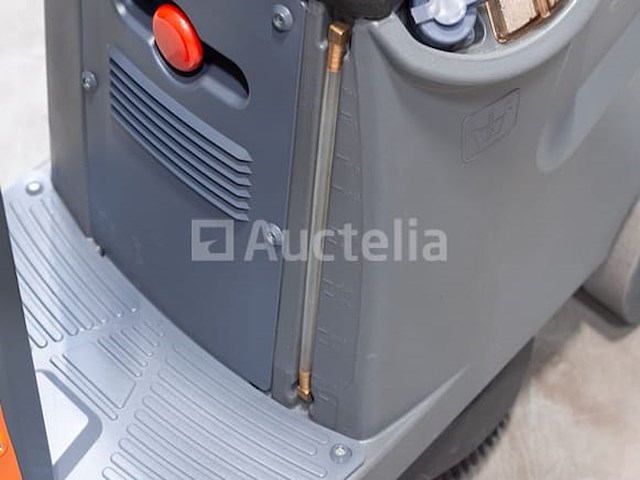 Daewoo - 2025 - dafr70 - zitschrobmachine - afbeelding 17 van  19