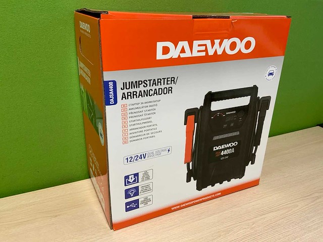 Daewoo - 2025 - dajsa4400 - jump starter 12/24v - afbeelding 3 van  9