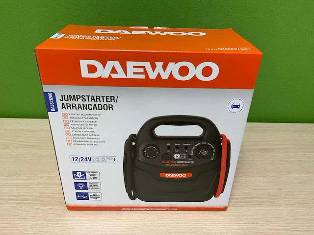 Daewoo - 2025 - dajsl1200 - jumpstarter 12/24v - afbeelding 9 van  10