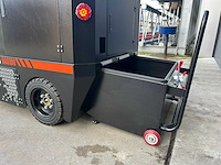 Daewoo - 2025 - das100 - parkeerplaats veegmachine - afbeelding 12 van  26