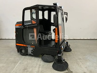 Daewoo - 2025 - das100 - straatveegmachine - afbeelding 10 van  25