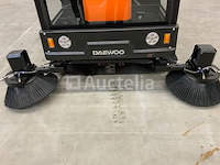 Daewoo - 2025 - das100 - straatveegmachine - afbeelding 18 van  25
