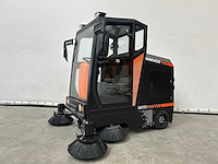 Daewoo - 2025 - das100 - straatveegmachine - afbeelding 28 van  30