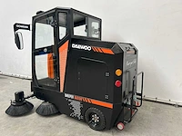 Daewoo - 2025 - das100 - straatveegmachine - afbeelding 27 van  30