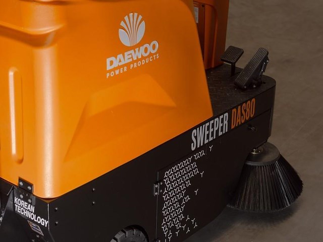 Daewoo - 2025 - das80 - veegmachine - afbeelding 13 van  14