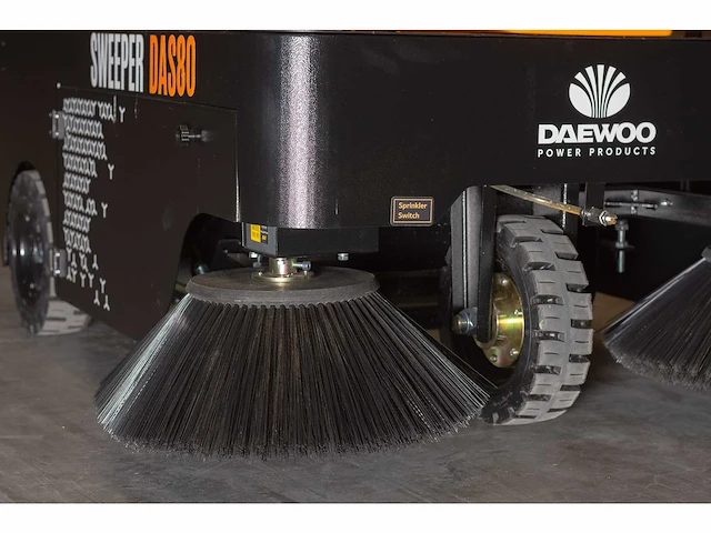 Daewoo - 2025 - das80 - zit veegmachine - afbeelding 15 van  22
