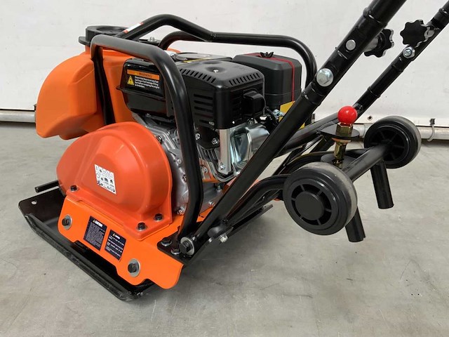 Daewoo - 2025 - datm80 - trilplaat compact - afbeelding 10 van  12