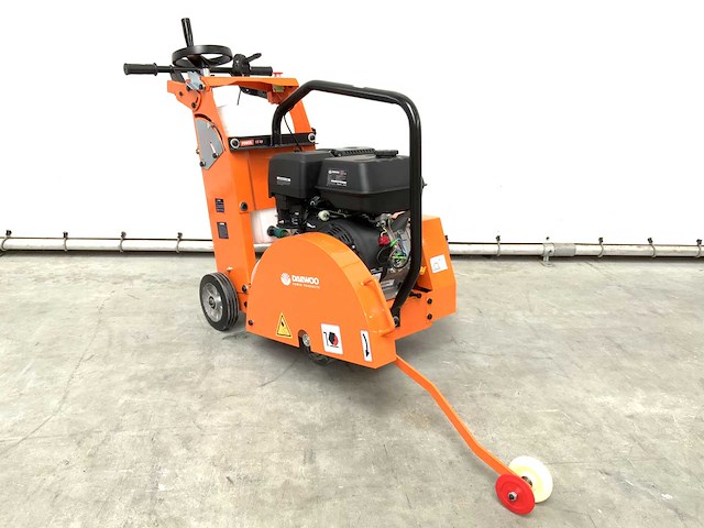 Daewoo - 2025 - datmf20-4 - benzine vloerzaagmachine - afbeelding 5 van  10
