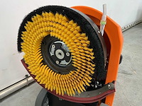 Daewoo - 2025 - daxm30 - schrobmachine - afbeelding 15 van  16