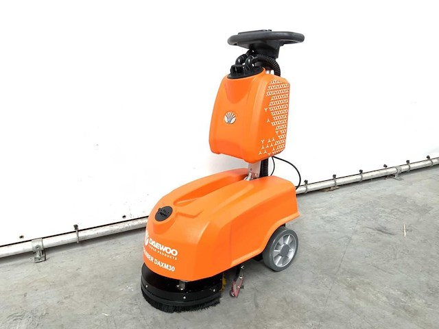 Daewoo - 2025 - daxm30 - schrobmachine - afbeelding 10 van  16