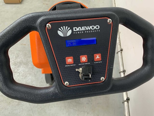 Daewoo - 2025 - daxm30 - schrobmachine - afbeelding 16 van  16