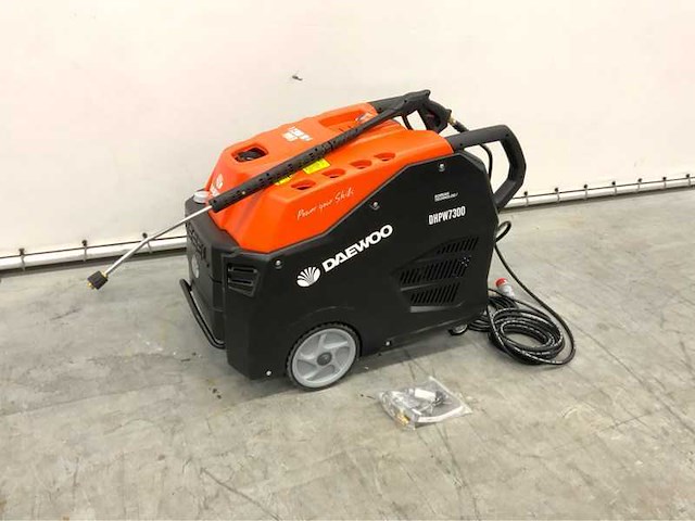 Daewoo - 2025 - dhwp7300 - heetwater hogedrukreiniger - afbeelding 10 van  17