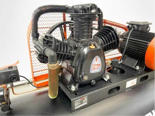 Daewoo - 2026 - daax500l - luchtcompressor 500l 14bar - afbeelding 6 van  29