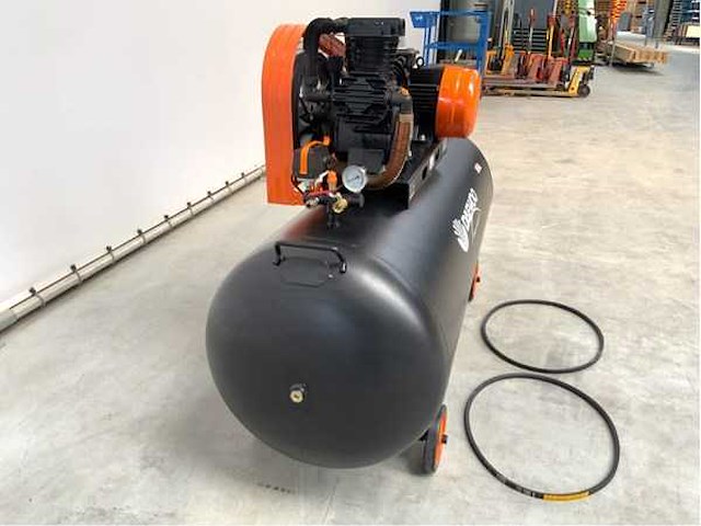 Daewoo - 2026 - daax500l - luchtcompressor 500l 14bar - afbeelding 17 van  17