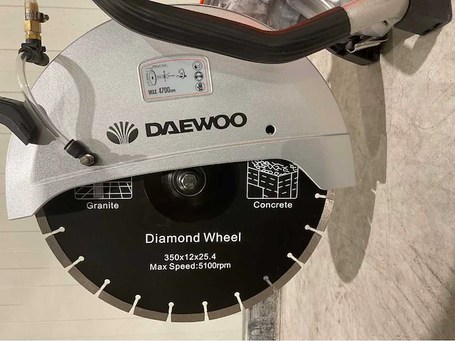 Daewoo - 2026 - dacnq74s - betonzaag - afbeelding 12 van  13