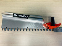 Daewoo - 2026 - daht750 - benzine heggenschaar - afbeelding 6 van  14