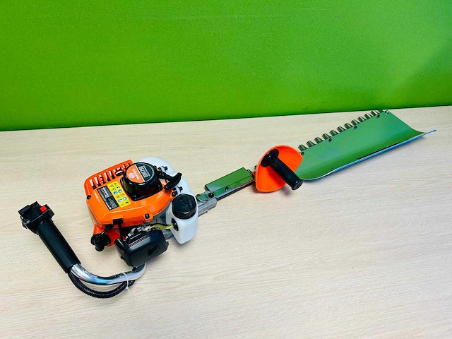 Daewoo - 2026 - daht750 - benzine heggenschaar - afbeelding 13 van  14