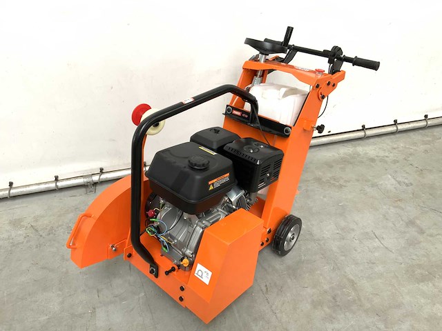 Daewoo - 2026 - datmf20-4 - benzine vloerzaagmachine - afbeelding 9 van  12