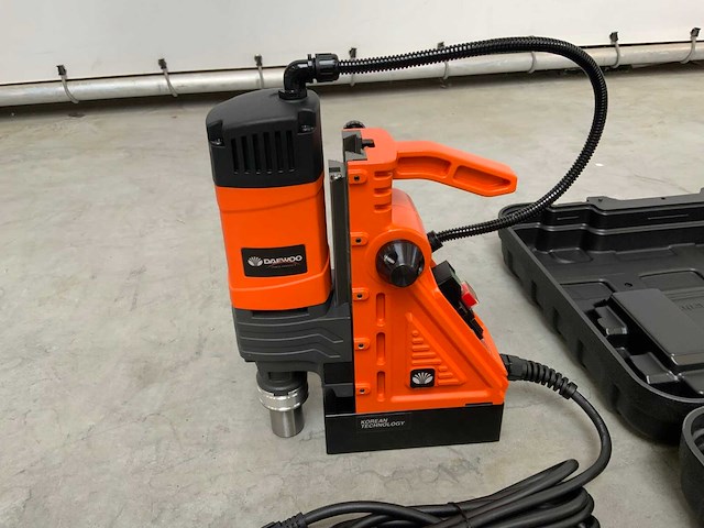 Daewoo - damd 1600 - magnetische boormachine - afbeelding 2 van  7