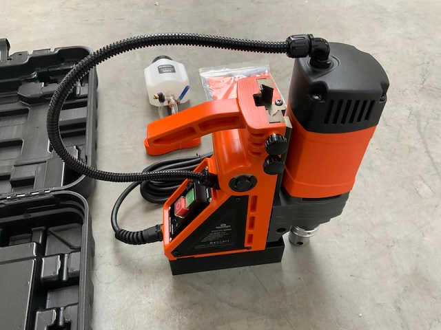 Daewoo - damd 1600 - magnetische boormachine - afbeelding 6 van  7
