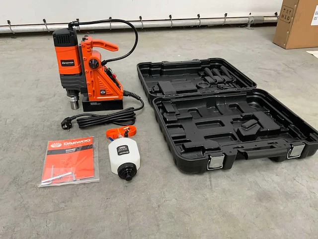 Daewoo - damd 1600 - magnetische boormachine - afbeelding 1 van  12