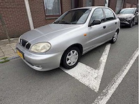 Daewoo - lanos - 1.5 sx - car - 1998 - afbeelding 1 van  17