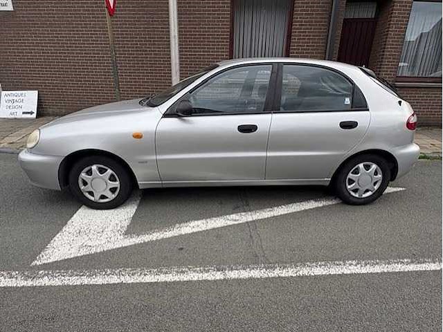 Daewoo - lanos - 1.5 sx - car - 1998 - afbeelding 13 van  17