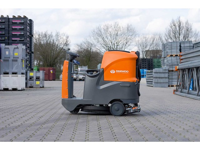 Daewoo - reinigingsmachine bundel - afbeelding 8 van  10