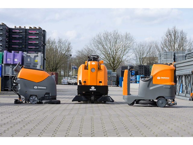 Daewoo - reinigingsmachine bundel - afbeelding 8 van  8