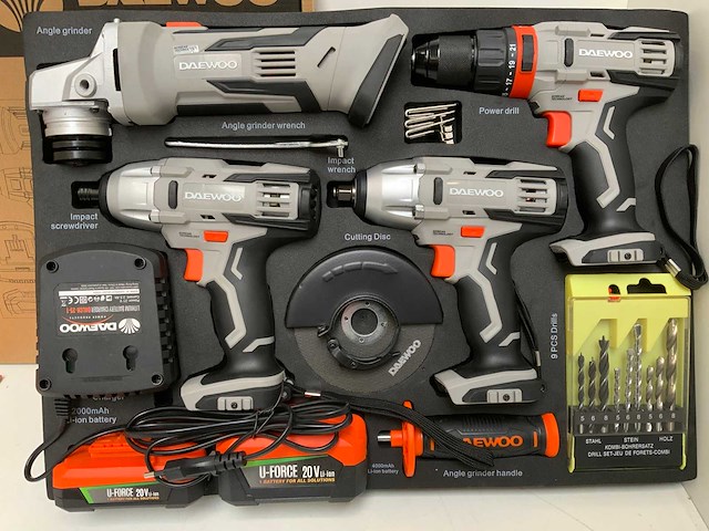 Daewoo - u force 4 in 1 - powertool set - afbeelding 3 van  11
