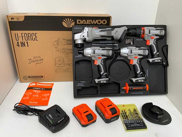 Daewoo - u force 4 in 1 - powertool set - afbeelding 1 van  10