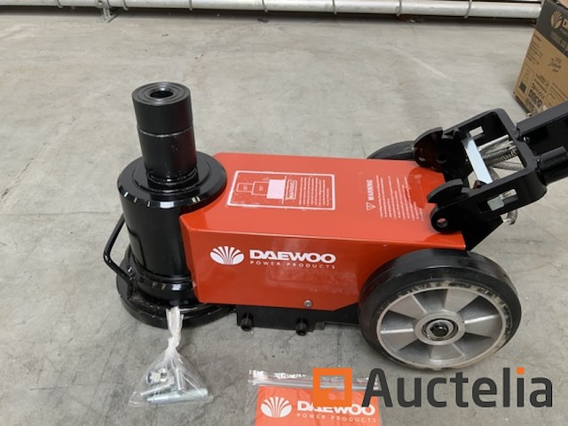 Daewoo 50t. dahj garage krik - afbeelding 9 van  11