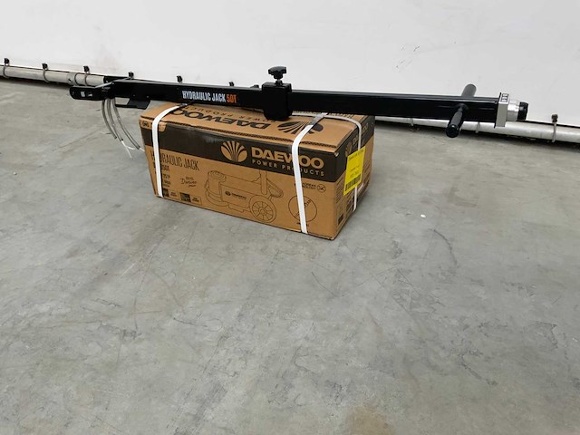 Daewoo 50t. dahj garagekrik - afbeelding 4 van  4